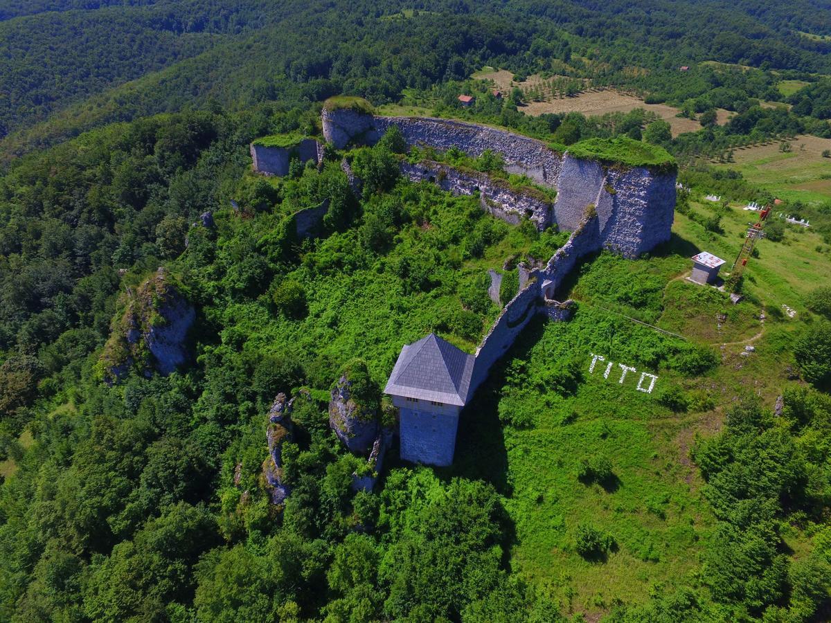Domacinstvo Una-Ostrovica Kulen Vakuf Exterior photo